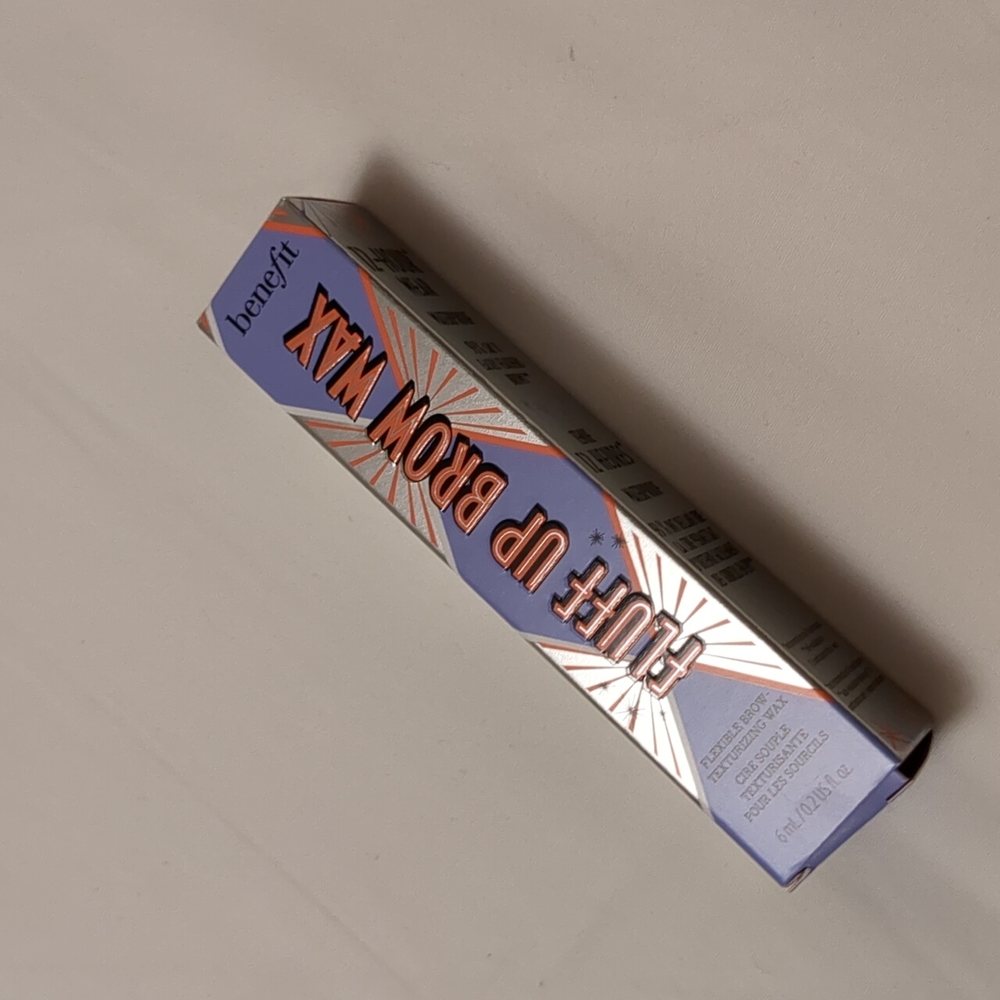 Benefit Fluff up brow wax